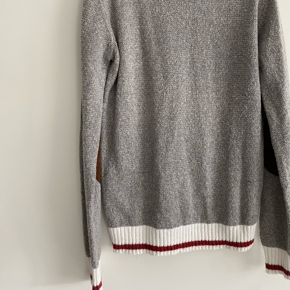 MENS Grey Knit Sweater - Picture 2 of 5